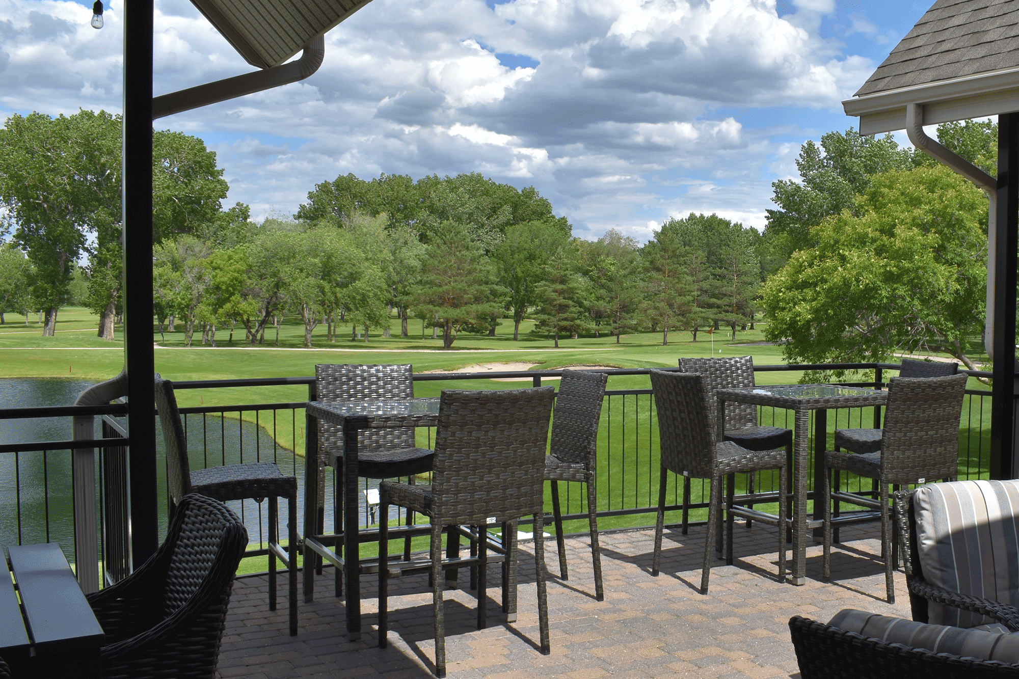 Saskatoon-GCC-Dining-Patio-KRG_0117